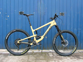 Santa Cruz Nomad Mk4 Carbon