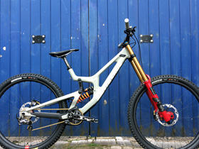 Santa Cruz V10 Mk7 Carbon